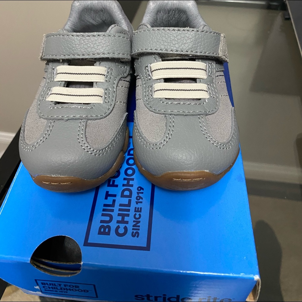 SRT Prescott Grey Striderite boys sneakers